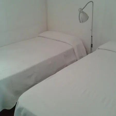 Sitges, By The Sea! Air Conditioning And Free Wi-fi * Sitges