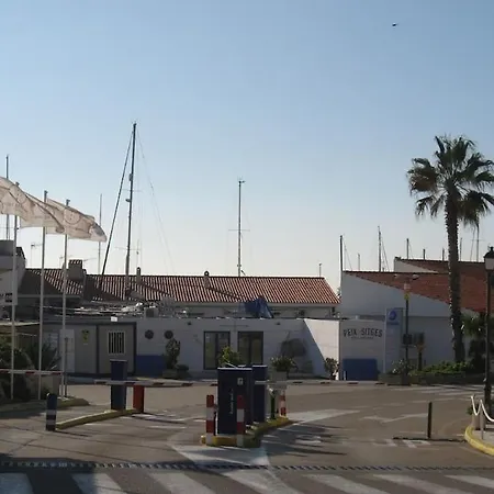 Apartment Sitges, By The Sea! Air Conditioning And Free Wi-fi Sitges